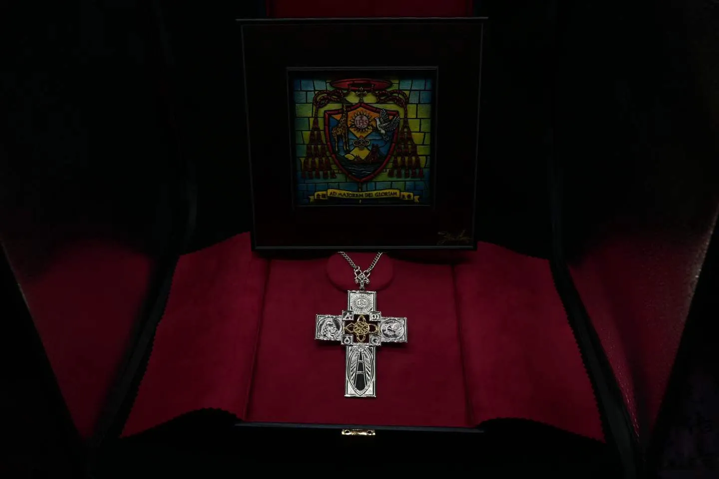 Reliquary of Saint Anne — detail 6